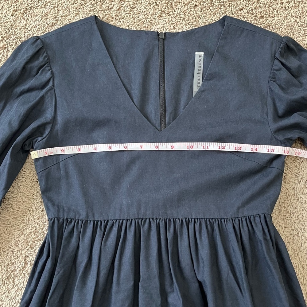 Emma Knudsen Frankie Tiered Babydoll V-Neck Dress - Picture 11 of 12